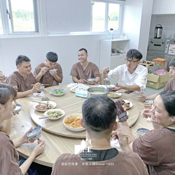 220928 美玉阿姨，帶著食育情感入山林 5 一桌人情家常菜