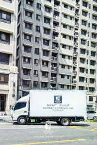 白先生今天跑哪裡？我們也常從照片才知道