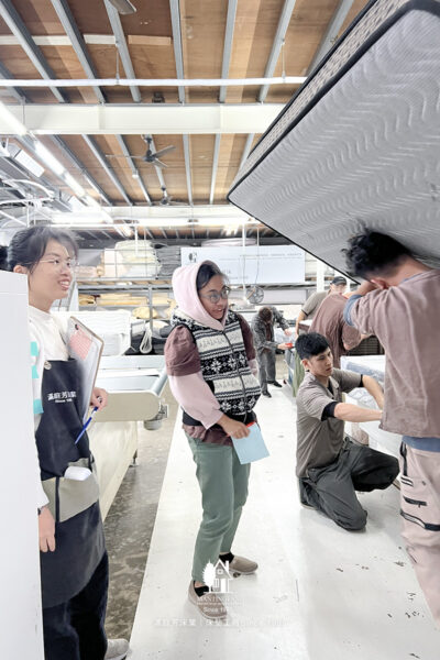 寒流清晨,全員到位的床墊製作日常 1 IMG 2376 OK 1200x800 寒流清晨,全員到位的床墊製作日常