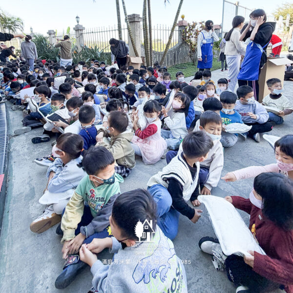 IMG 3611 1200x1200 夏恩幼兒園—聖誕老公公來囉！