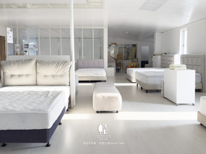 IMG 3156 OK 有一種體貼，是為他換床