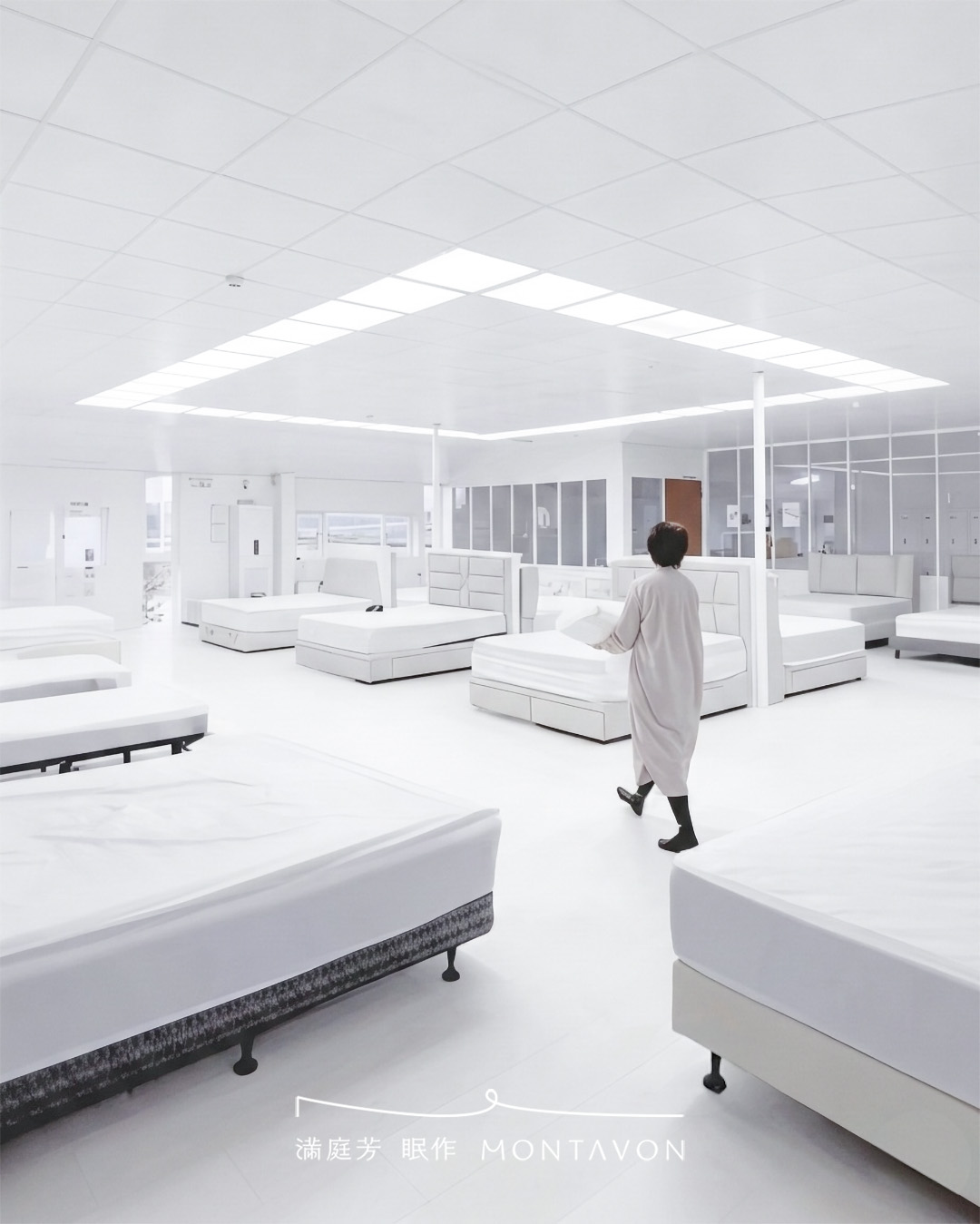 [滿庭芳眠作 MON TAVON 門市純白極簡實景]